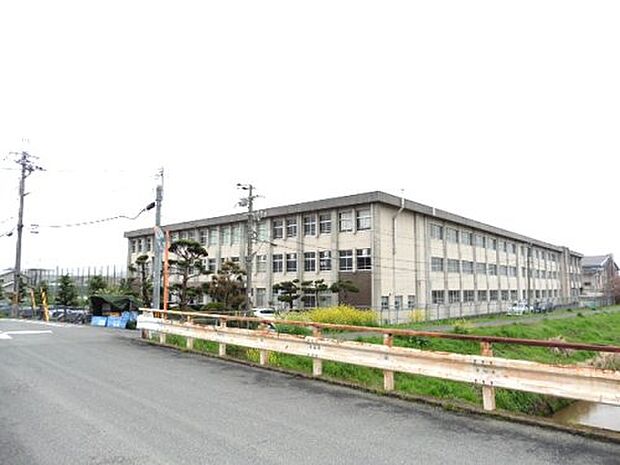 桜井市立桜井西中学校