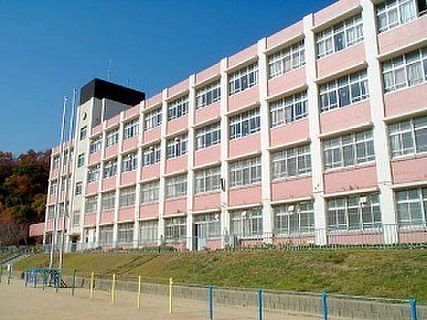 神戸市立松尾小学校