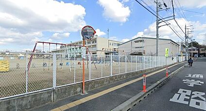 四條畷市立四條畷南小学校 徒歩715m