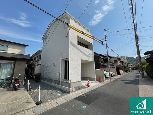 【外観】安心の10年保証！外観を美しく保ち、雨水で汚れを落とします！気になることがありましたら、お気軽にお問い合わせください！