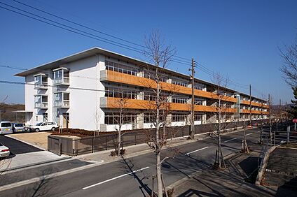 木津川市立木津南中学校 徒歩1400m