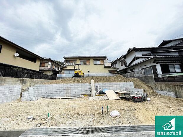 【外観】現在建築中!落ち着いた街並みで新生活を始めることが出来そう!周辺の物件も併せてご紹介させて頂きます!