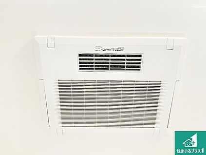 浴室暖房乾燥機