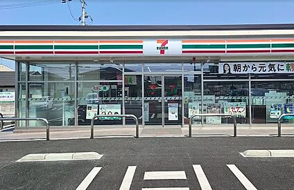 セブンイレブン 堺東草尾店 徒歩255m