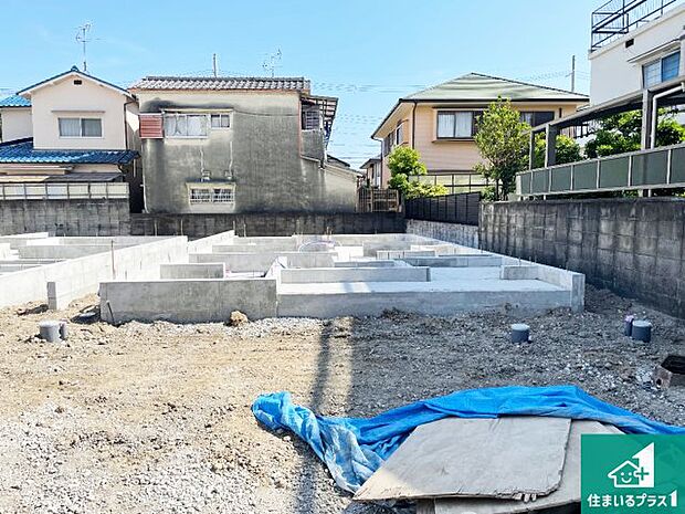 【外観】周辺は落ち着いた街並みの住宅地！子育てがしやすい住環境です！まだ未完成ですが、現地でしかわからない事もございます。是非一度ご覧ください。