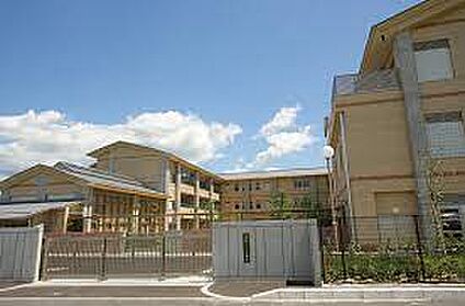 精華町立川西小学校 徒歩1971m