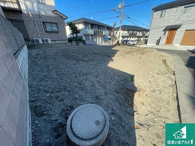 【外観】現在建築中!落ち着いた街並みで新生活を始めることが出来そう!周辺の物件も併せてご紹介させて頂きます!