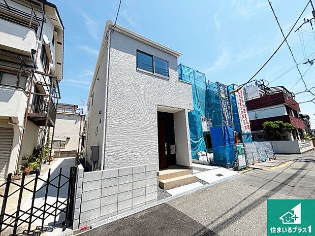 【外観】安心の10年保証！外観を美しく保ち、雨水で汚れを落とします！気になることがありましたら、お気軽にお問い合わせください！