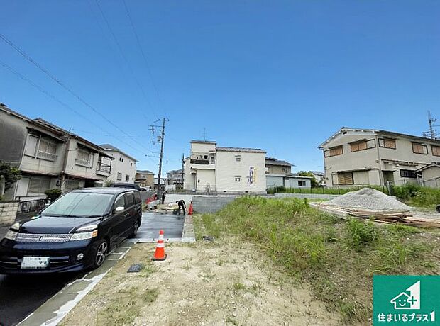 【外観】現在建築中!落ち着いた街並みで新生活を始めることが出来そう!周辺の物件も併せてご紹介させて頂きます!
