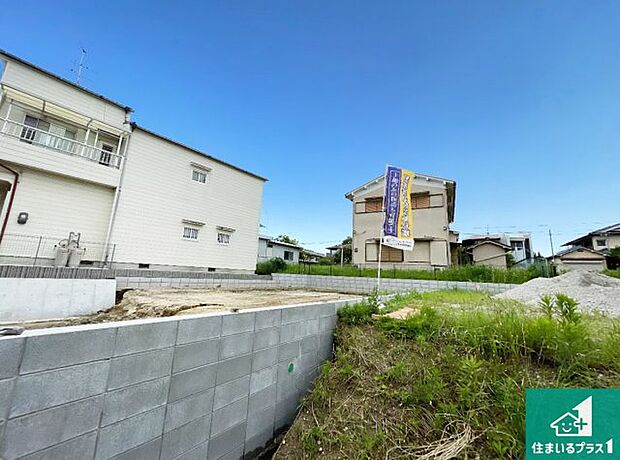 【外観】現在建築中!落ち着いた街並みで新生活を始めることが出来そう!周辺の物件も併せてご紹介させて頂きます!
