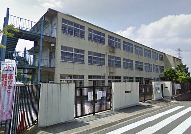 東大阪市立孔舎衙東小学校
