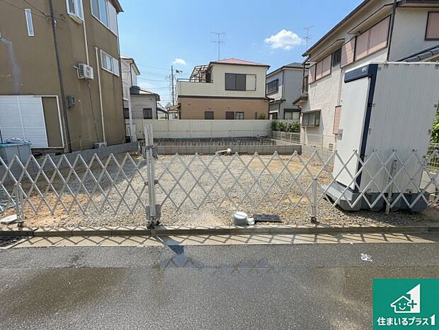 【外観】現在建築中！落ち着いた街並みで新生活を始めることが出来そう！周辺の物件も併せてご紹介させて頂きます！