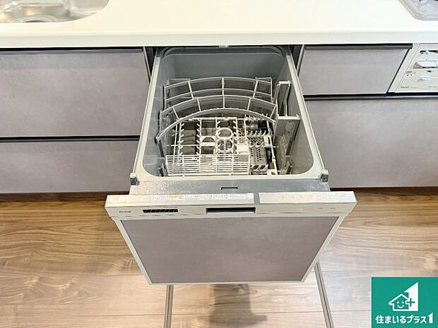 【食器洗い乾燥機】食器洗いをボタン一つでお任せできます！ 