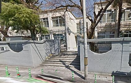 京都市立北白川小学校 徒歩431m