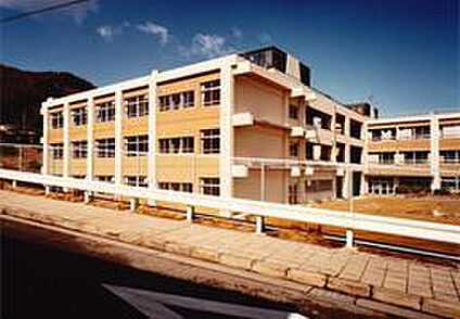 川西市立清和台中学校 徒歩1100m