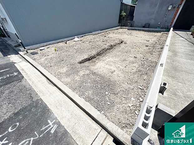 【外観】現在建築中!落ち着いた街並みで新生活を始めることが出来そう!周辺の物件も併せてご紹介させて頂きます!