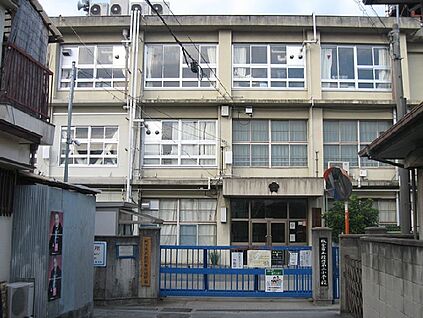 枚方市立殿山第二小学校 徒歩537m