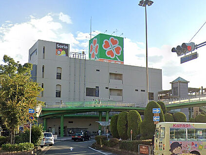 ライフ国分店 徒歩977m