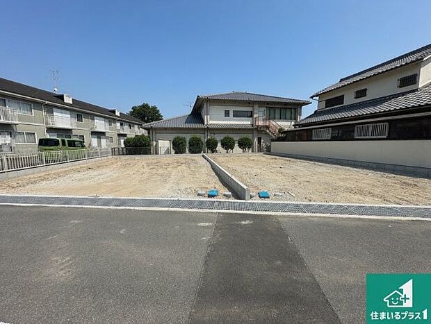 【外観】ご案内の際は現地集合はもちろん、ご自宅の送迎や最寄りの駅迄のお迎え等お気軽にご相談ください。