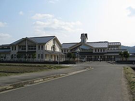 綾部市立綾部小学校