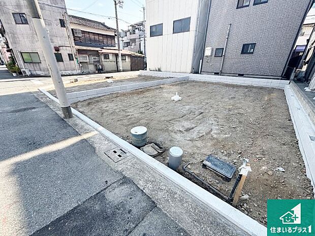 【外観】周辺は落ち着いた街並みの住宅地!子育てがしやすい住環境です!まだ未完成ですが、現地でしかわからない事もございます。是非一度ご覧ください。