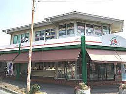Aコープ京都中央岩倉店 徒歩880m