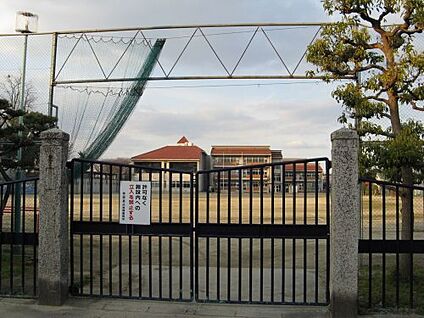 御所市立御所小学校 徒歩800m