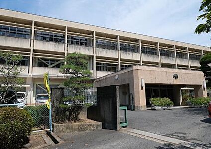 橿原市立畝傍中学校 徒歩2462m