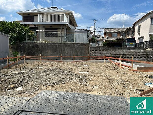 【外観】建築中ですが現地を見ると分かる事もございますので、ぜひ一度現地をご覧ください。