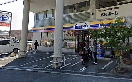 ミニストップ 帝塚山6丁目店 徒歩902m