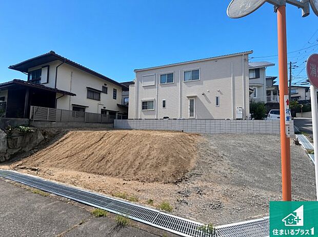【外観】現在建築中!落ち着いた街並みで新生活を始めることが出来そう!周辺の物件も併せてご紹介させて頂きます!
