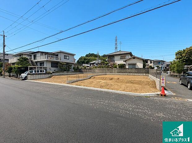 【外観】ご案内の際は現地集合はもちろん、ご自宅の送迎や最寄りの駅迄のお迎え等お気軽にご相談ください。