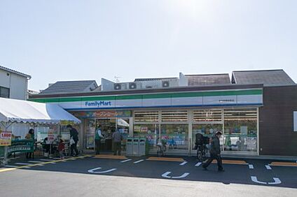 ファミリーマート 枚方牧野本町店 徒歩414m