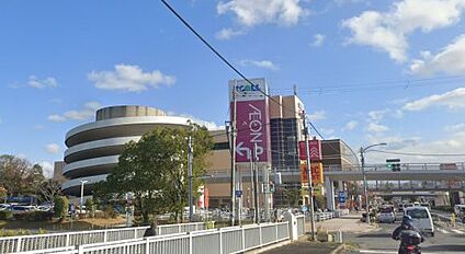イオンスタイル金剛東店 徒歩800m
