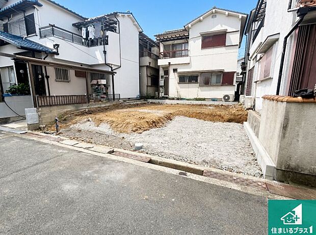 【外観】現在建築中!落ち着いた街並みで新生活を始めることが出来そう!周辺の物件も併せてご紹介させて頂きます!