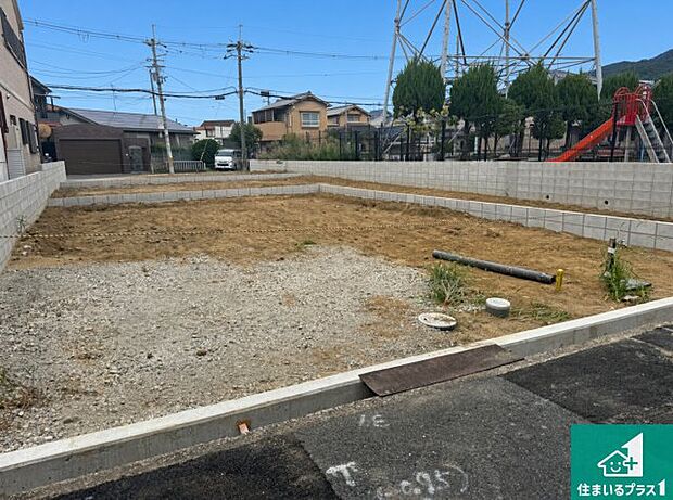 【外観】現在建築中！落ち着いた街並みで新生活を始めることが出来そう！周辺の物件も併せてご紹介させて頂きます！