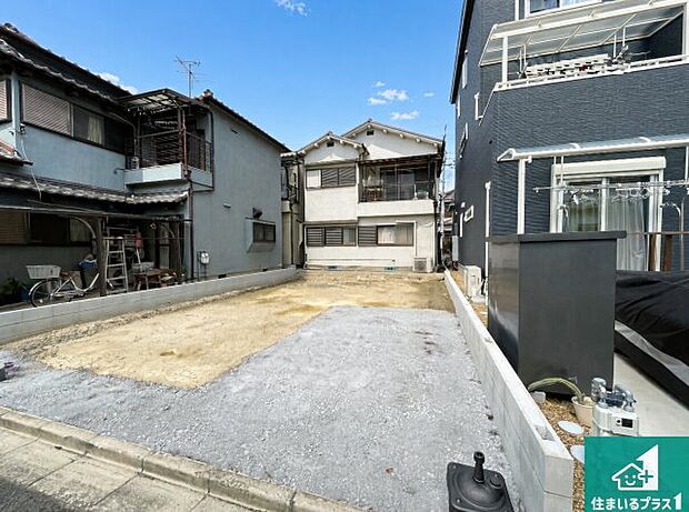 【外観】現在建築中!落ち着いた街並みで新生活を始めることが出来そう!周辺の物件も併せてご紹介させて頂きます!