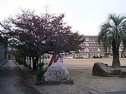 宝塚市立安倉北小学校