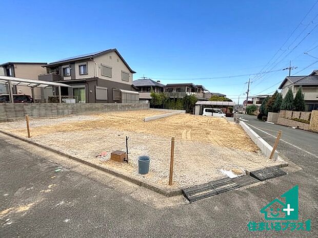 【外観】現在建築中！落ち着いた街並みで新生活を始めることが出来そう！周辺の物件も併せてご紹介させて頂きます！