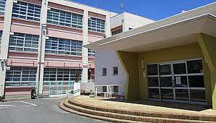 泉佐野市立北中小学校 徒歩1781m