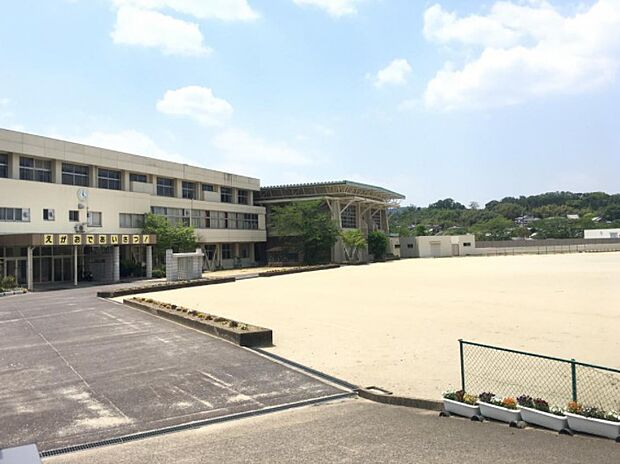 上牧町立上牧第二小学校