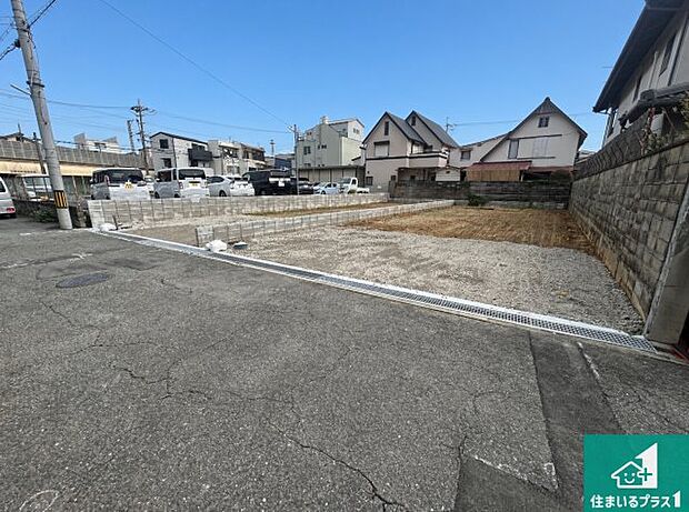 【外観】現在建築中!落ち着いた街並みで新生活を始めることが出来そう!周辺の物件も併せてご紹介させて頂きます!