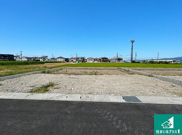 【外観】現在建築中！落ち着いた街並みで新生活を始めることが出来そう！周辺の物件も併せてご紹介させて頂きます！