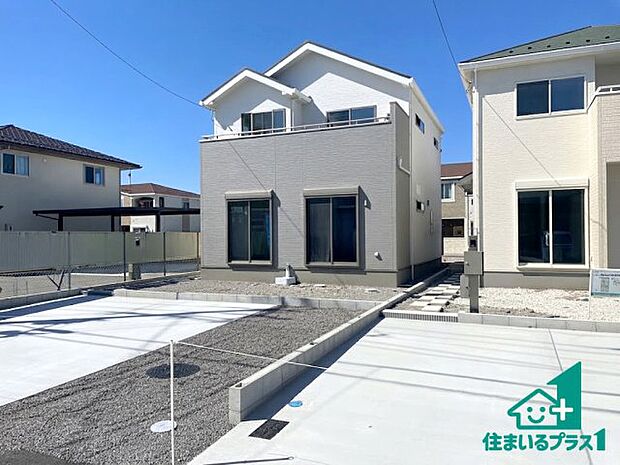 【外観】安心の10年保証！外観を美しく保ち、雨水で汚れを落とします！気になることがありましたら、お気軽にお問い合わせください！