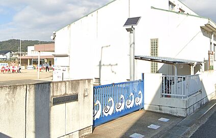 斑鳩町立斑鳩東幼稚園 徒歩700m