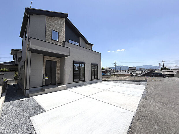 南西側道路で陽当たり良好！
