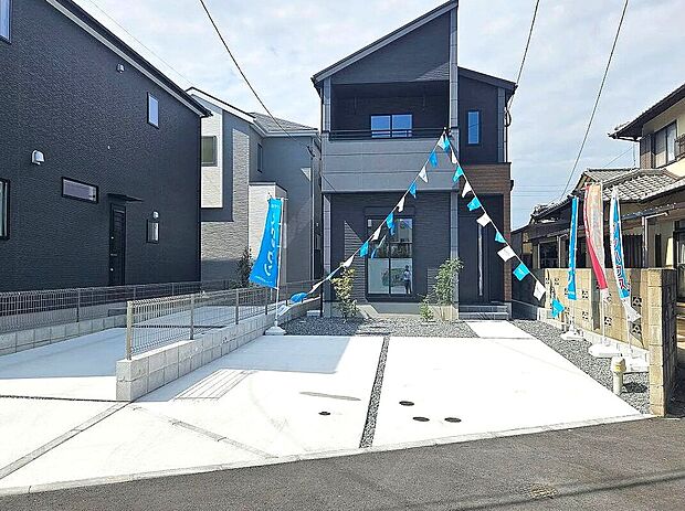 【外観】駐車3台可!