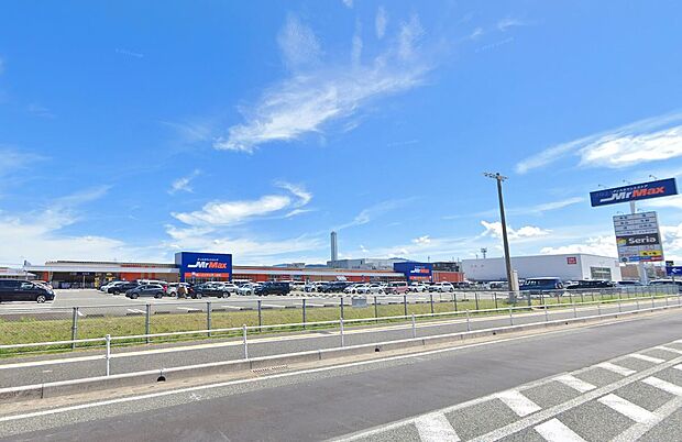 ミスターマックス春日店(春日フォレストシティ)(約1,000m)