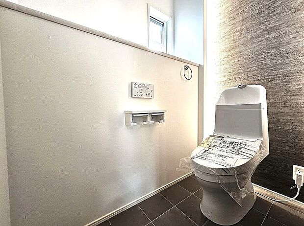 【【1号地】トイレ】お洒落なトイレ空間!トイレは1階と2階にあります。