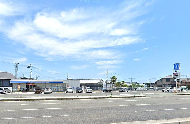 ローソン小倉田原三丁目店（約240m）